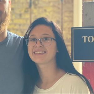 Meet your Posher, Danielle